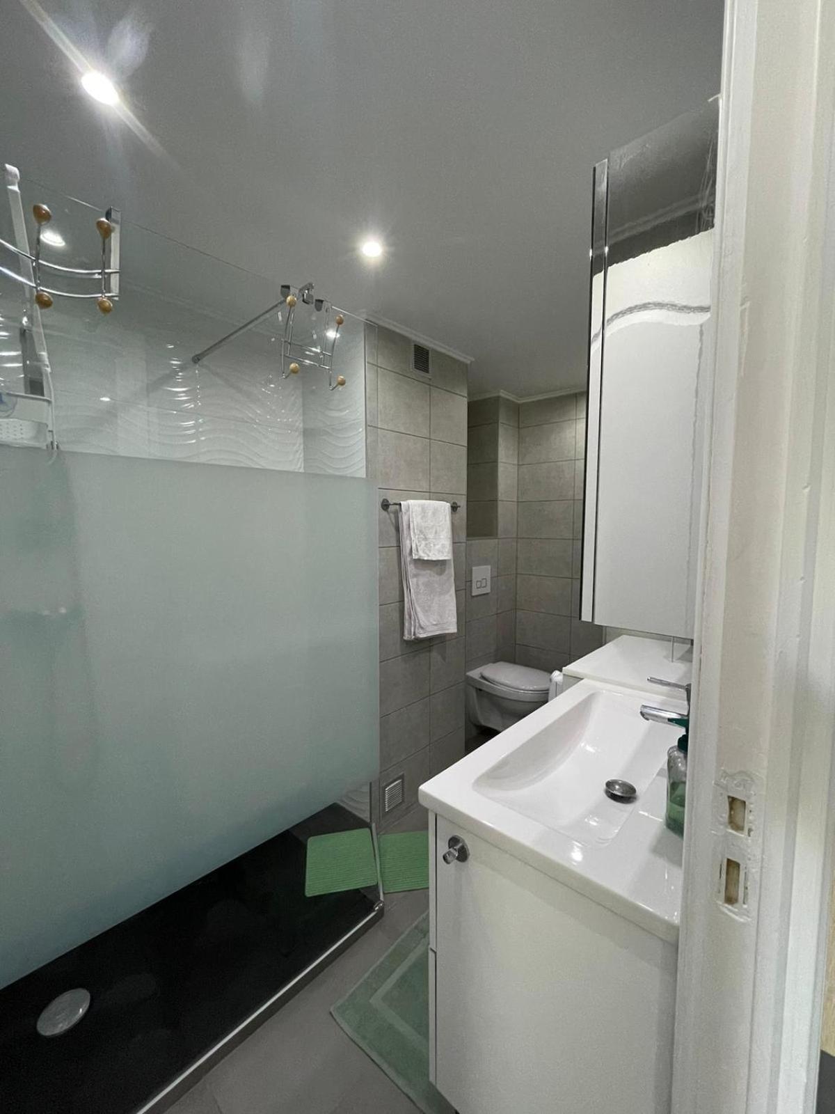 50M2 Climatise Proche Mer Nice Bagian luar foto